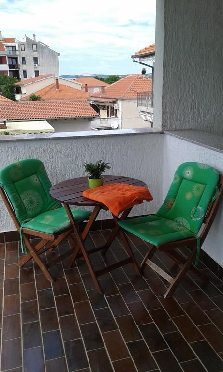 Apartments Davor Биоград-на-Мору Номер фото