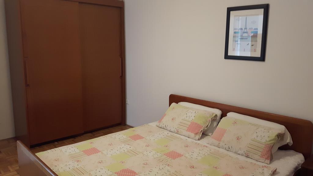 Apartments Davor Биоград-на-Мору Экстерьер фото